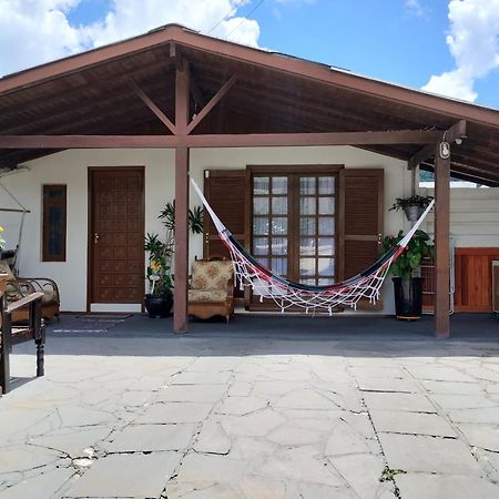 Casa Da Familia De Gramado Villa Luaran gambar
